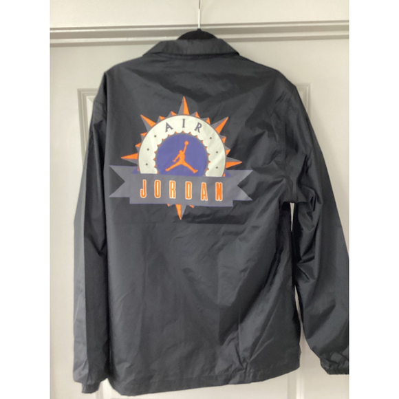 Jordan Flight MVP Men’s Jacket Size: Large Color: Black - Picture 10 of 12